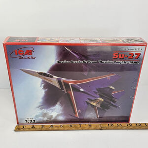 SEALED ICM Su-27 Russian Knights Plane Model Kit 1:72 No. 72223 Made In Ukraine